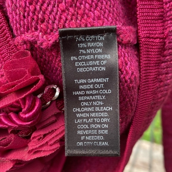 White House/Black Market Magenta Hook &‎ Eye Cardigan Sweater NWOT - Picture 4 of 6